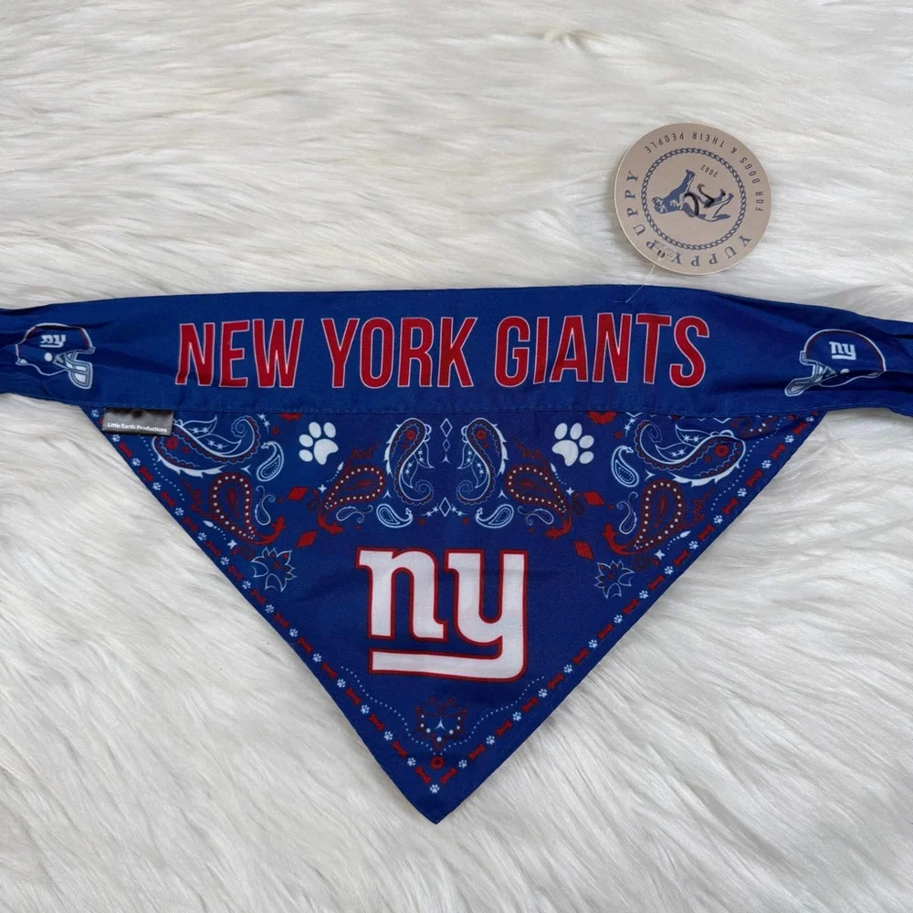 NWT Yuppy Puppy New‎ York Giants Reversible Bandana